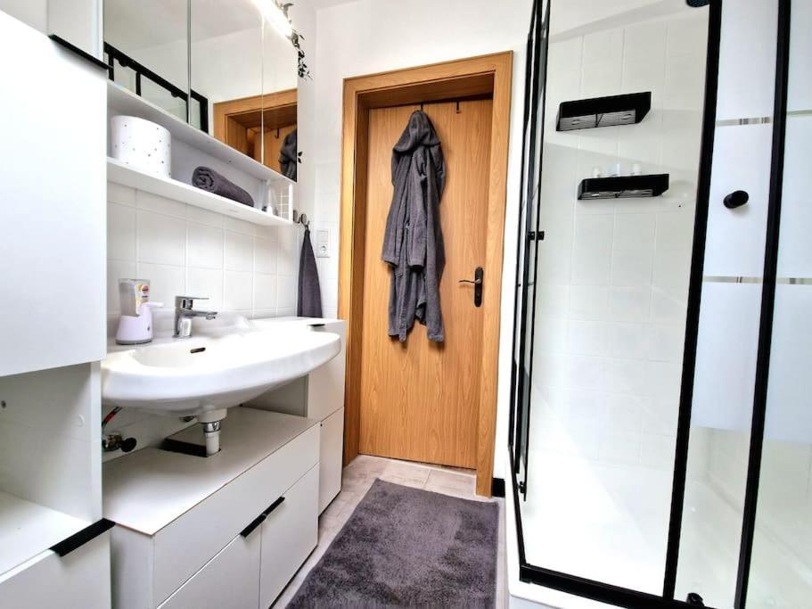 Gemuetliche Direkt Am Kuestenkanal! Appartement Wardenburg